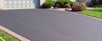 Best Gravel Driveway Installation  in Greencastle, IN